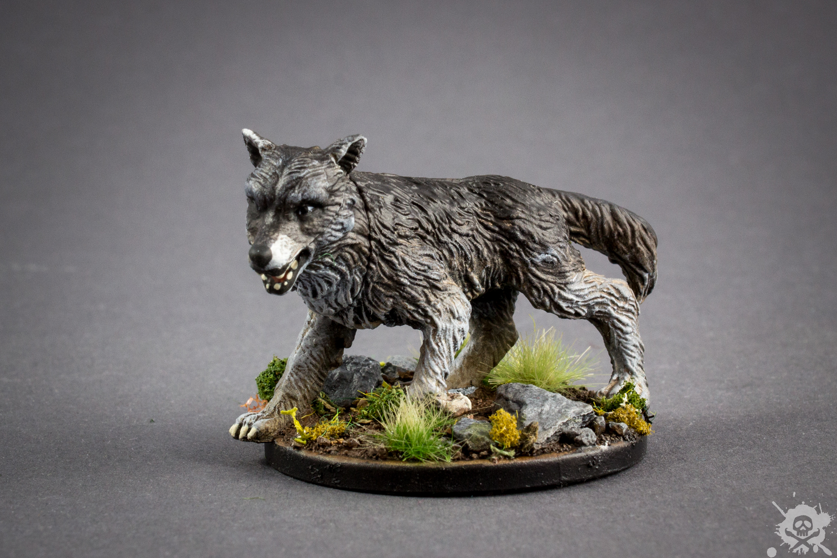 Repainted WizKids D&D Miniatues: Underdark #60   Winter Wolf
